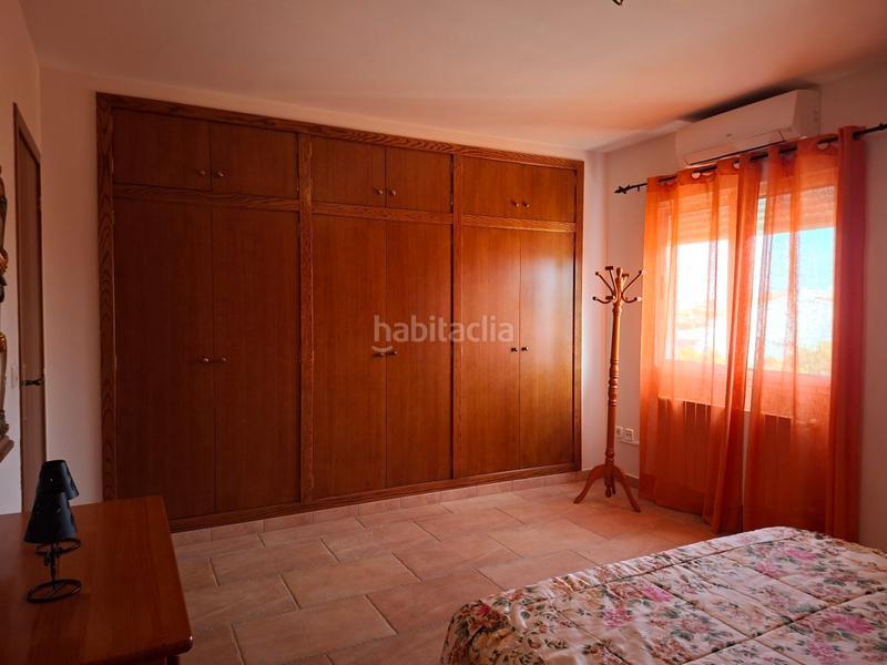 Foto ee9ebabc-f734-4623-9409-54edf2b2aebe. Chalet en Oliva playa Oliva
