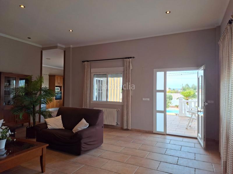 Foto c5414985-4087-4518-a9b1-a92113a1858f. Xalet amb calefacció aparcament piscina a Oliva playa Oliva