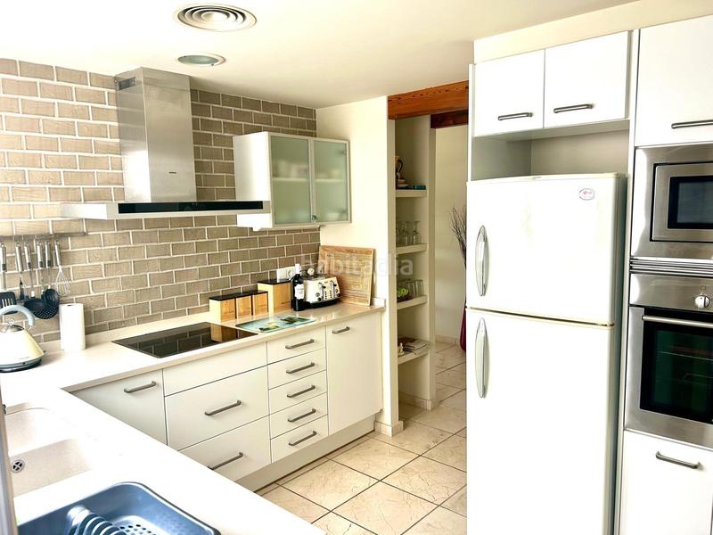 Foto f3cab940-300c-4eab-aae7-f04c60ffa885. Àtic amb aparcament piscina a El Portet-Pla del Mar Moraira