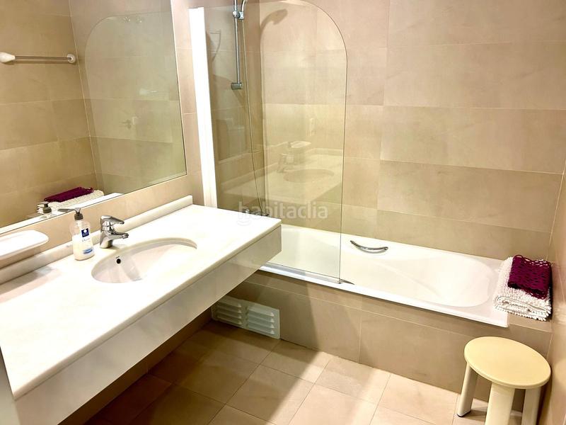 Foto 2306aa81-cad1-4379-ac4c-c33b1252577b. Penthouse with parking pool in El Portet-Pla del Mar Moraira