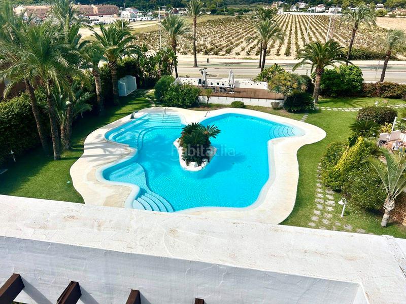 Foto 8a6bfecf-7919-4324-8269-bfb24497c6ff. Penthouse with parking pool in El Portet-Pla del Mar Moraira