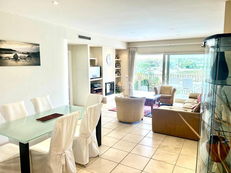 Foto f780ad3a-23f1-46fb-b467-fbc4eaa923e3. Penthouse with parking pool in El Portet-Pla del Mar Moraira