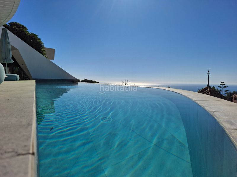 Foto 437b6a4e-8b11-4639-93dd-413d44f3387d. Chalet avec chauffage parking piscine dans Altea hills Altea