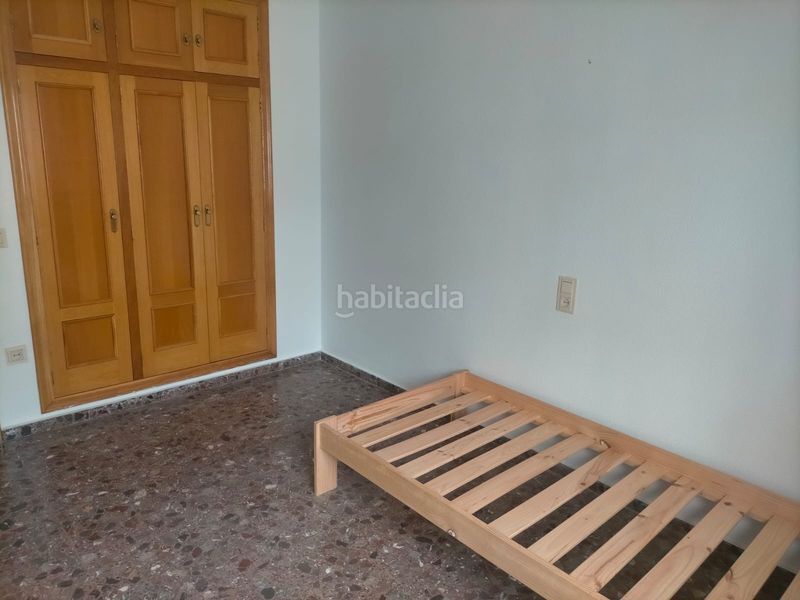 Foto 2e14a531-ca11-4cc5-ac8c-73f175362d0d. Pis amb calefacció aparcament a Centro Histórico Gandia