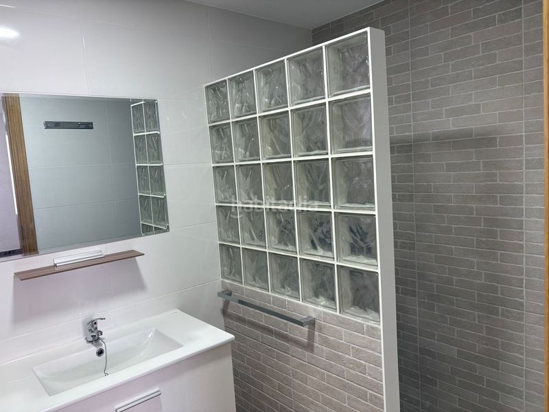 Foto 4764c265-b7ba-40e5-a36c-1163b2d33d43. Pis amb calefacció aparcament a Centro Histórico Gandia