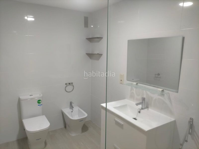 Foto 5ce7c384-8b4b-4901-b1b3-cbfe47bc3e3d. Pis amb calefacció aparcament a Centro Histórico Gandia