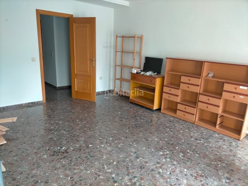 Foto b124d16c-522c-48a8-b36b-063d2bdad563. Pis amb calefacció aparcament a Centro Histórico Gandia