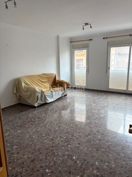 Foto d900a785-42f0-469b-9c23-d4e62ea114ca. Pis amb calefacció aparcament a Centro Histórico Gandia