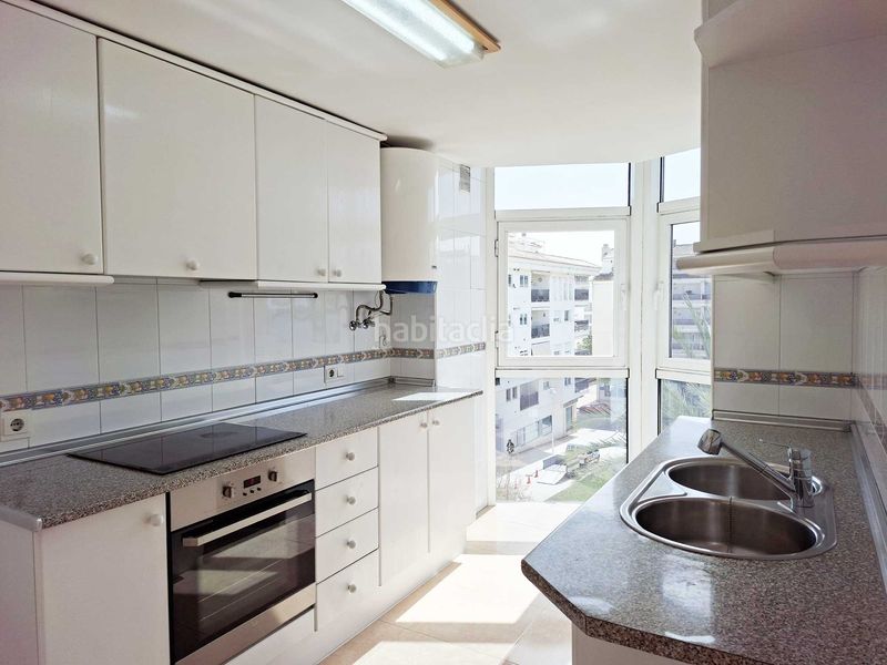 Foto 3b8c52c1-5038-4360-af5a-2524681e9339. Pis amb calefacció aparcament piscina a Altea ciudad Altea