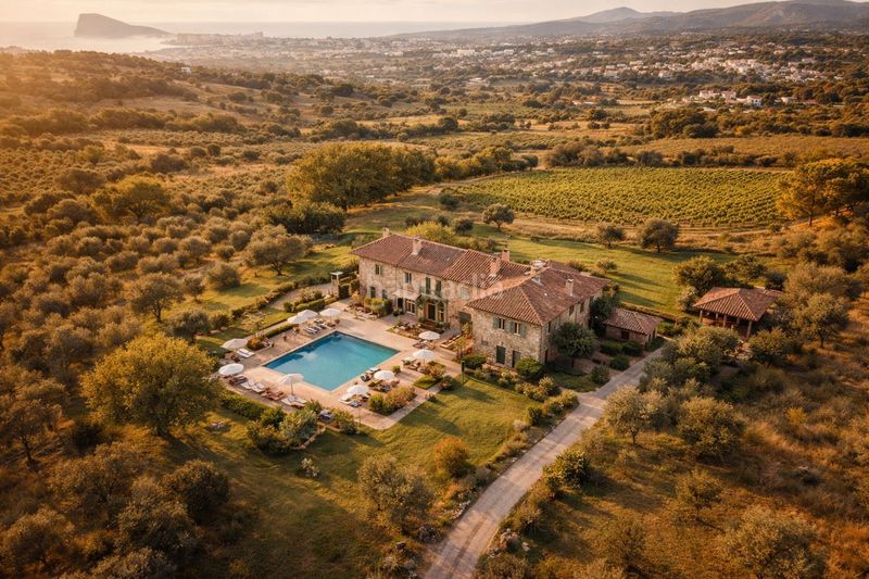 Foto a2dbdc1b-2081-47a1-a332-518f631adf1b. Masía en Teulada