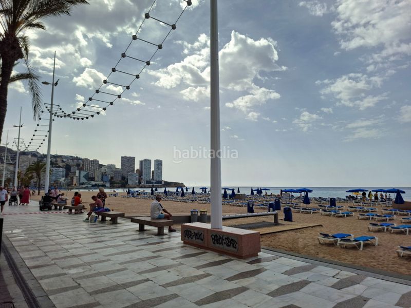 Foto bd61c873-1101-4651-b70a-b697e4b5d7c1. Edifici a Playa Levante Benidorm