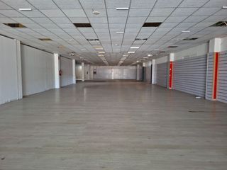 Rent Industrial building in Cala Finestrat