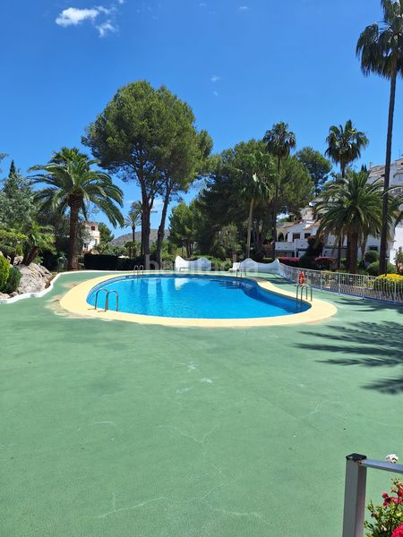 Foto c54a9d01-8ed1-4e75-b4e2-955e3ac43abc. Apartament amb aparcament piscina a Pedreguer