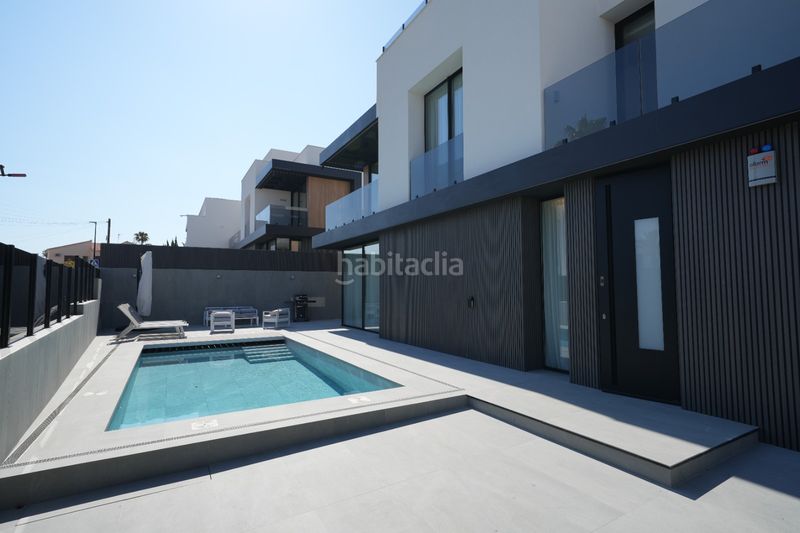 Foto b2171e52-ab42-426e-898d-b79c42cc2441. Chalet avec chauffage parking piscine dans L´Albir Alfàs del Pi (l´)