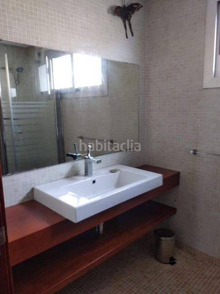 Foto b0e76492-0d67-4262-86b1-a53522f8a9da. Chalet en Urbanizaciones Gandia