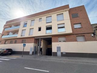 Duplex  Carrer raval. ¡ático con terraza, parking y trastero en menàrguens!