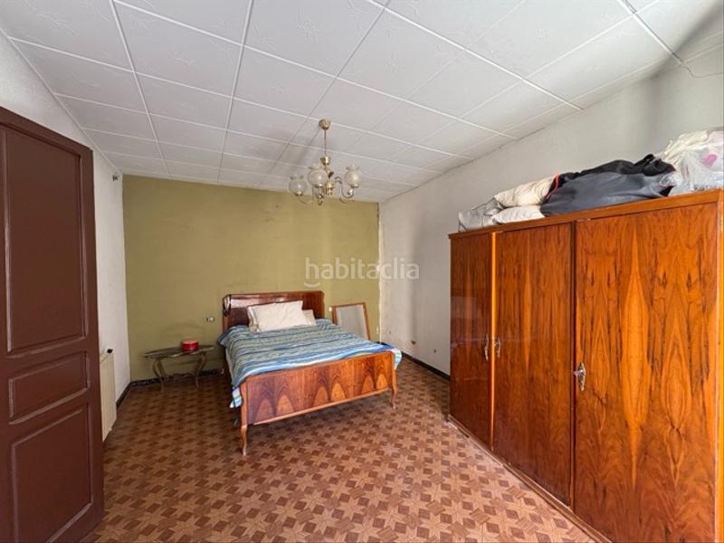 Foto 48294792-64c4-49f9-b767-2708b90e9afd. Casa in carrer de la banya 3 in Castelldans