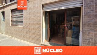 Local commercial  Carrer doctor ferrán. Local comercial reformado con persiana automática en calle docto