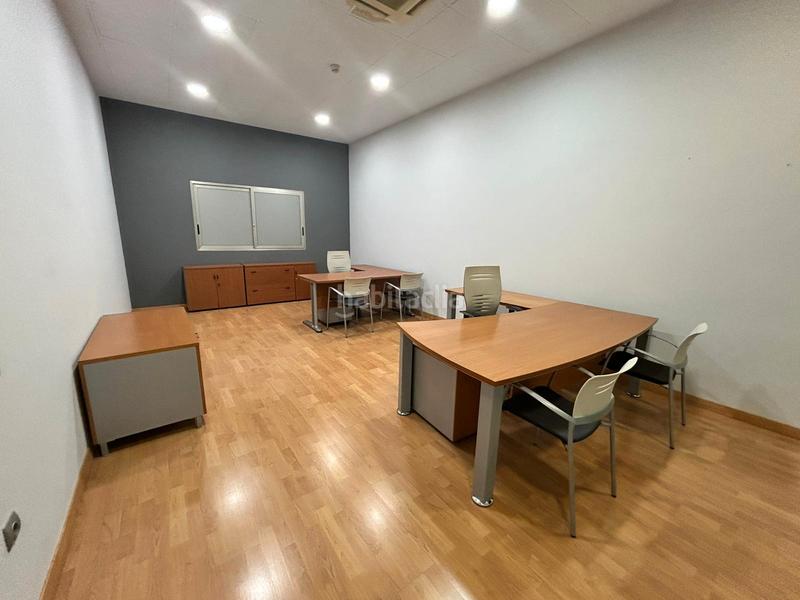 Foto 79394d30-9216-422f-aeaf-8e5c305fb62a. Rent industrial building in Jubalcoi Elche / Elx