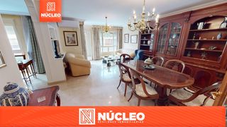 Pis  Carrer ruperto chapí. Gran vivienda en última planta con garaje y trastero junto al co