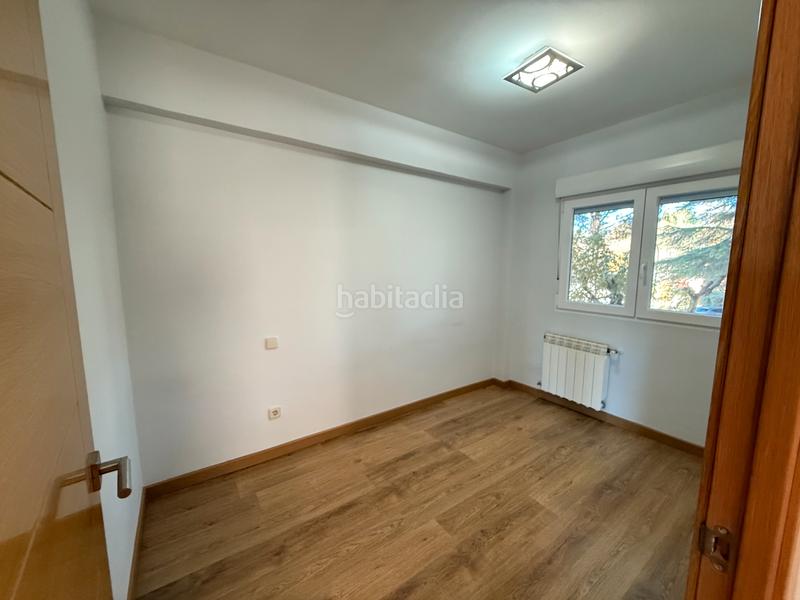 Foto 30161fea-1d08-476d-b69f-4ef50829c724. Rent flat with heating pool in Guadarrama