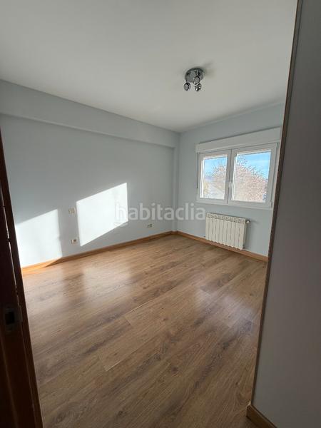 Foto 36aeae8b-ff7c-40fc-a249-08b5c9931ea6. Rent flat with heating pool in Guadarrama