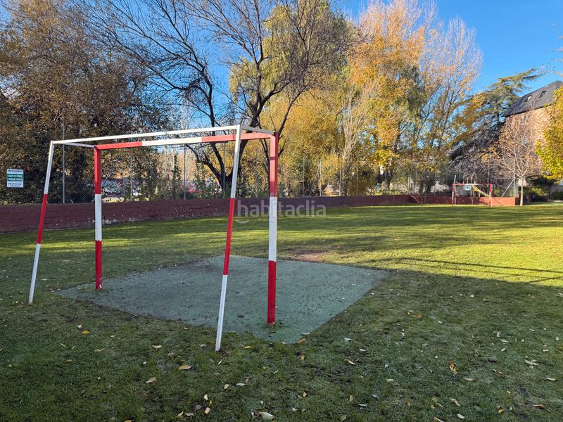 Foto 6f3959ec-51ef-44e3-a712-60fa92a6e578. Rent flat with heating pool in Guadarrama