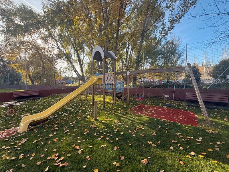 Foto 84780103-4dbe-467f-8856-63253ccabeda. Rent flat with heating pool in Guadarrama