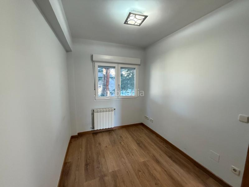 Foto b817a799-438f-4667-b9d5-0c5cf08f5c8d. Rent flat with heating pool in Guadarrama