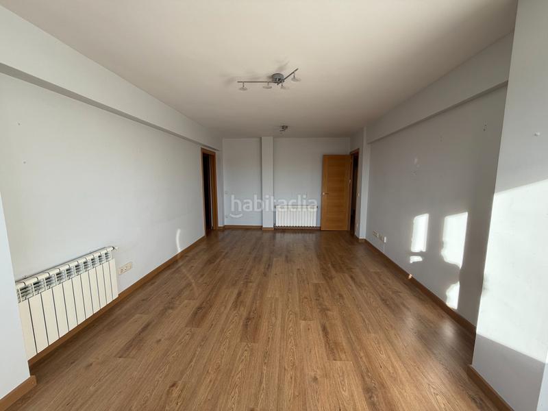 Foto e57991eb-92ba-4b58-903b-a9da2a13441f. Rent flat with heating pool in Guadarrama