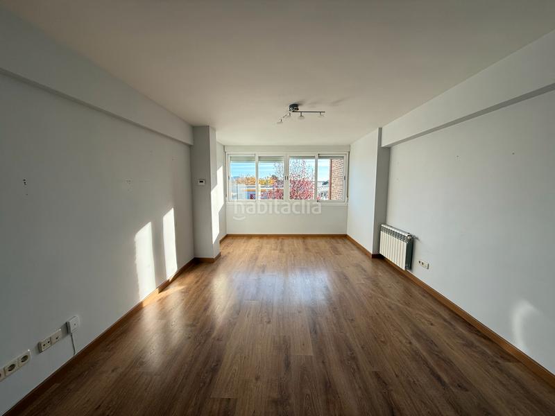 Foto f1f966c1-06a9-47b6-bafa-1ba337ecf205. Rent flat with heating pool in Guadarrama