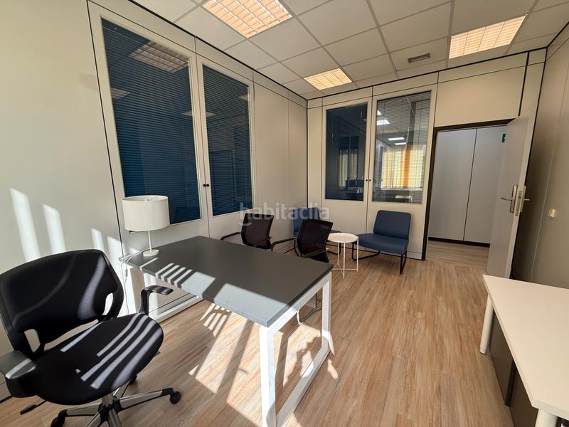 Foto 6439250a-aab6-4874-bdeb-243f59acaad0. Location bureau dans calle rosa de lima 1 dans Las Matas-Peñascales Rozas de Madrid (Las)