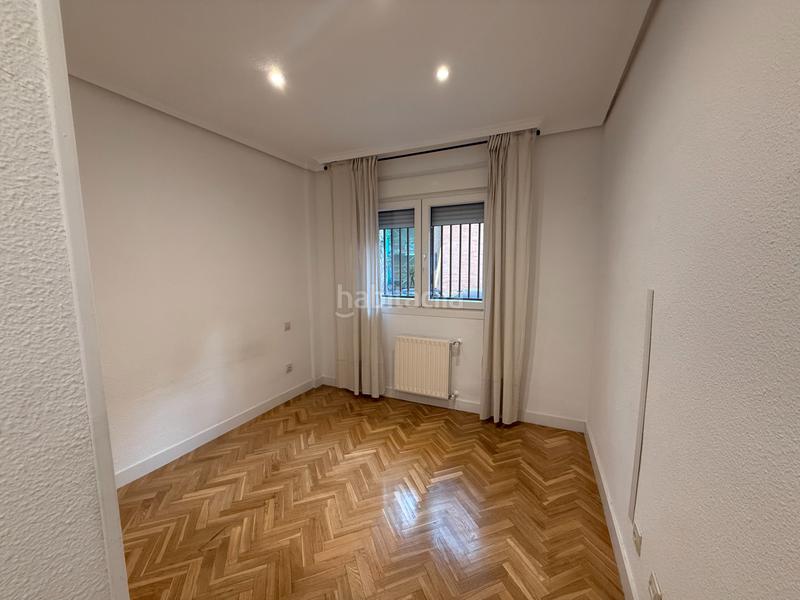 Foto 4283a484-4b5b-41d8-8063-b2ce63e7bff1. Apartament amb calefacció aparcament piscina a Alto de la Jabonería Rozas de Madrid (Las)