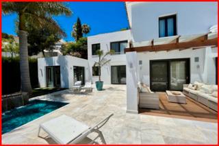 Rent Chalet in Las Brisas. Espectacular villa nueva andalucia