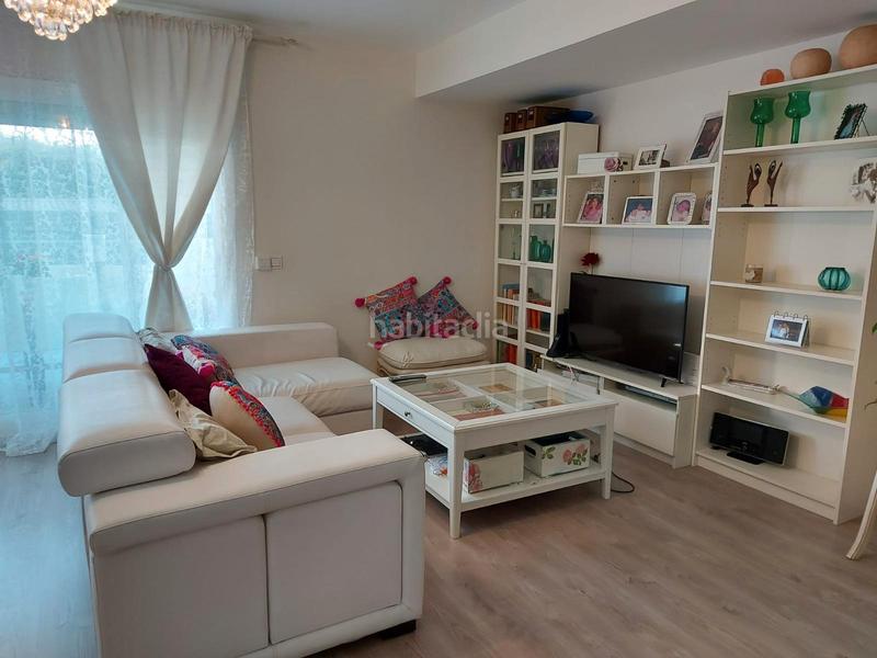 Foto 54f9b1cb-731a-4a27-a6c0-7a4fe2027890. Appartement avec parking piscine dans Nueva Alcántara Marbella