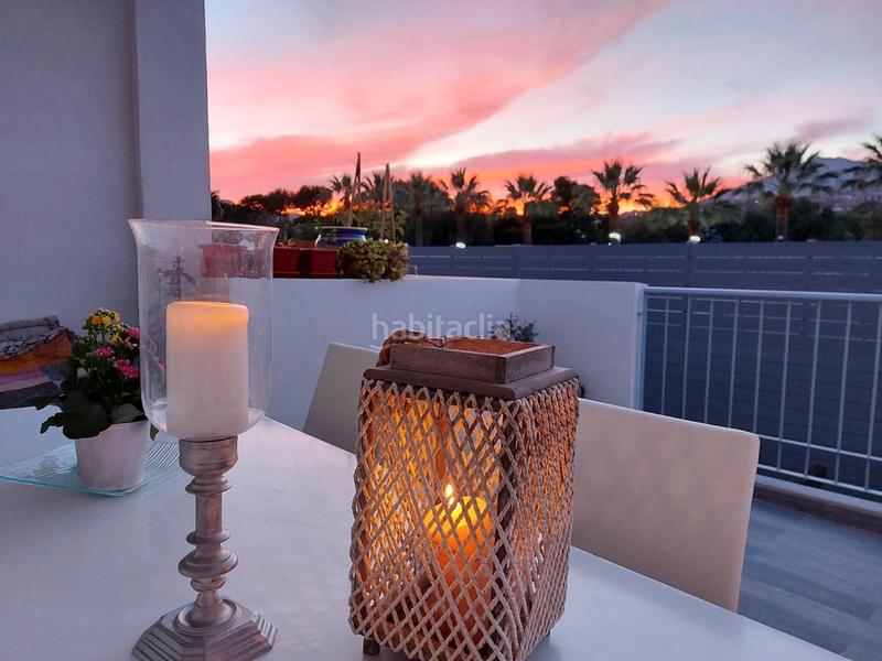 Foto b1bf48a7-3610-42f4-9a74-015bca6407da. Appartement avec parking piscine dans Nueva Alcántara Marbella