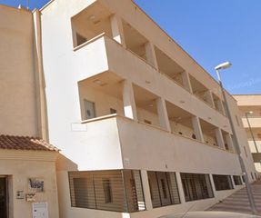 Pis a Calle miguel rueda 12. Piso en roquetas