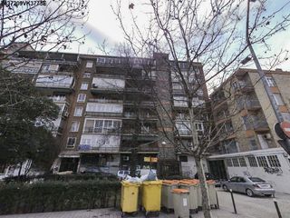 Flat  Avenida de portugal 165. Piso en madrid