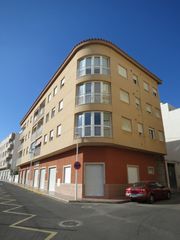 Piso  Carrer de velázquez 1. Piso oropesa