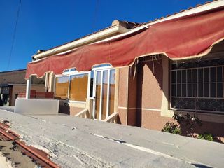 Casa a carrer costa dorada 9