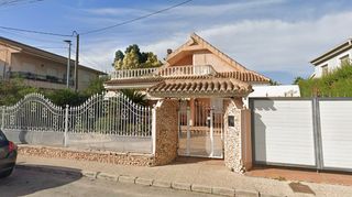 Casa  Avenida de la ñora 56. Chalet en murcia