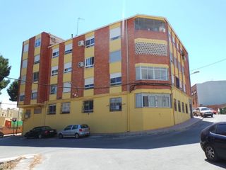 Appartement à Carrer sant blas 2. Piso en monóvar