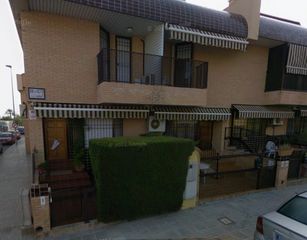 Casa adossada a calle azohía 1