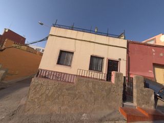 Pis a calle alta de la fuentecica 21