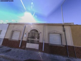 Pis a calle estrella polar 16
