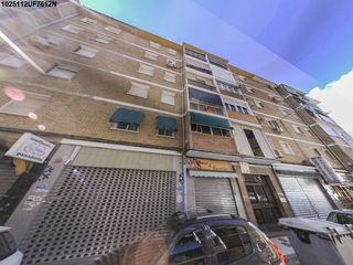 Pis  Calle lepanto 4. Piso en málaga