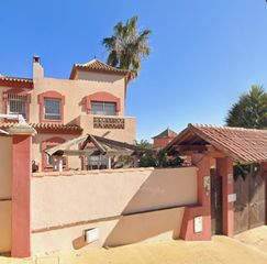 Casa a calle siroco 61