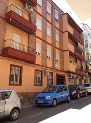 Pis a Calle menéndez pelayo 12. Planta baja en linares