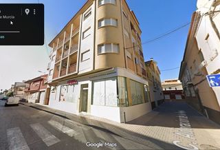 Apartament a calle primero de mayo 3