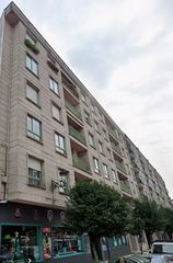 Pis  Avenida de castelao 18. Piso en pontearas